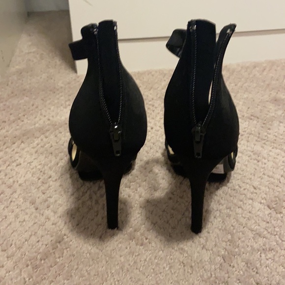 Black ankle strap heels brand new - Picture 3 of 4